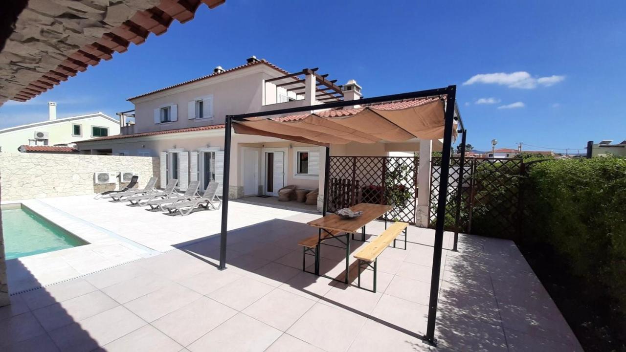 Spacious House In Aldeia Dos Pinheiros With Pool Azeitao Εξωτερικό φωτογραφία