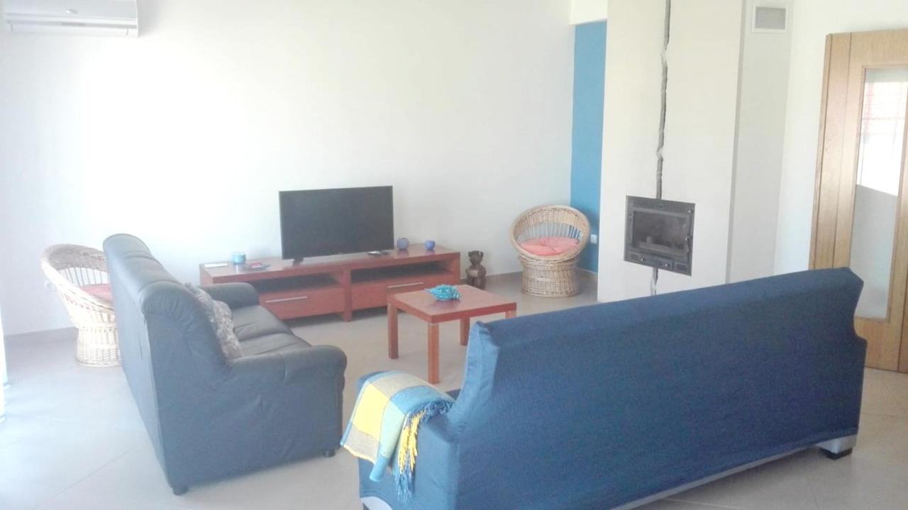 Spacious House In Aldeia Dos Pinheiros With Pool Azeitao Εξωτερικό φωτογραφία