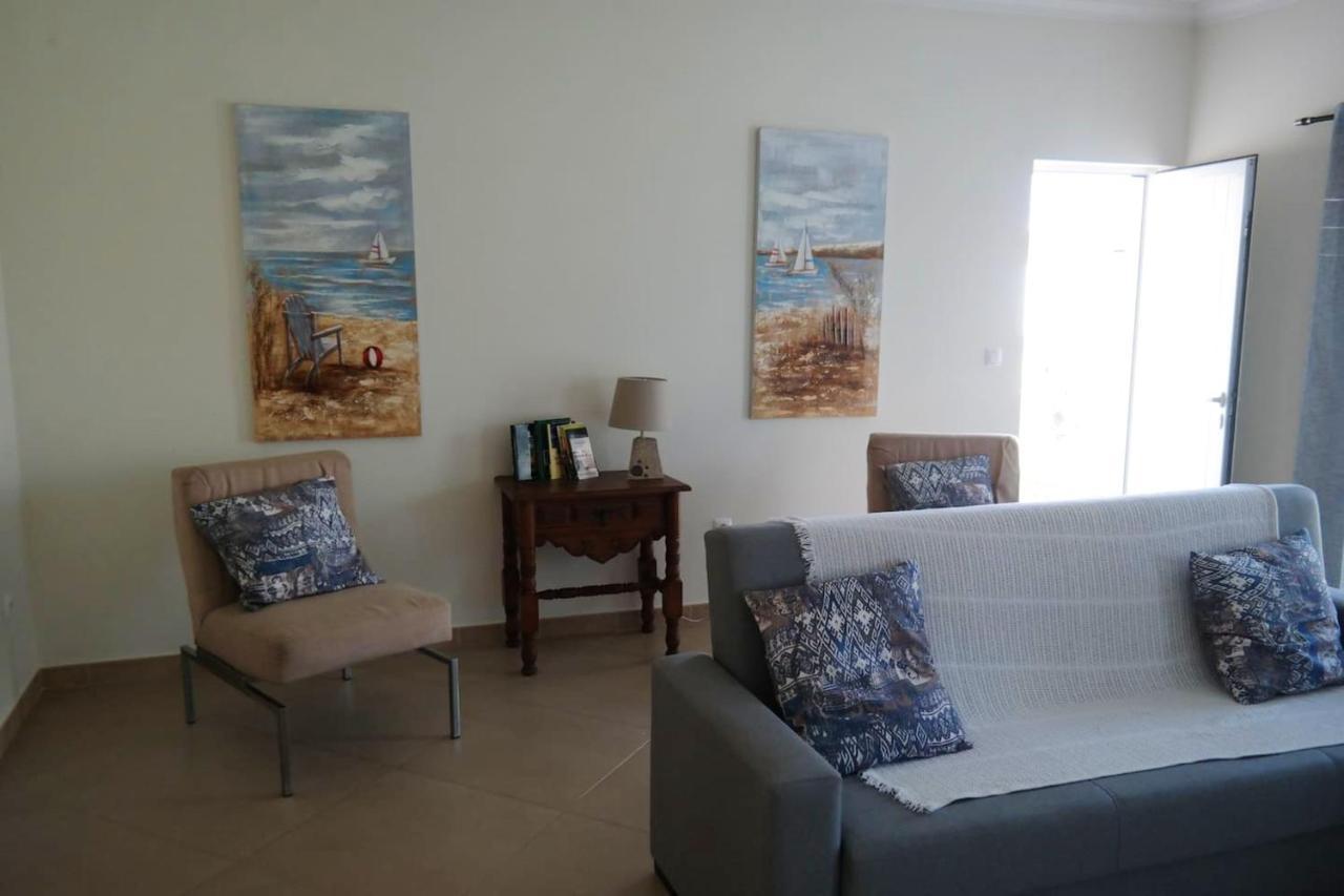 Spacious House In Aldeia Dos Pinheiros With Pool Azeitao Εξωτερικό φωτογραφία