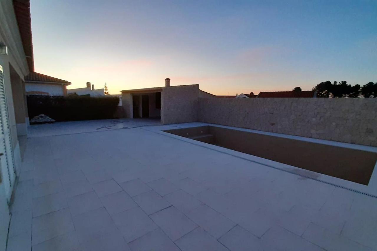 Spacious House In Aldeia Dos Pinheiros With Pool Azeitao Εξωτερικό φωτογραφία