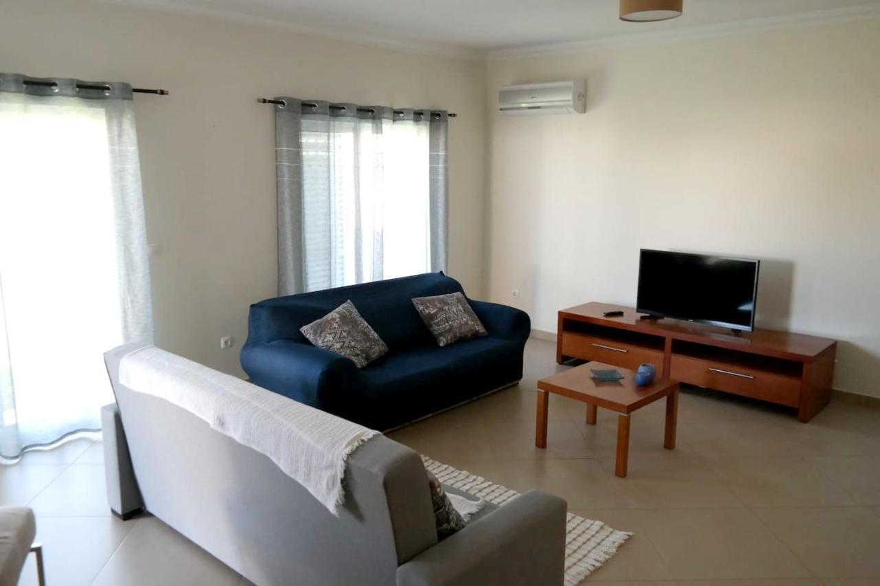 Spacious House In Aldeia Dos Pinheiros With Pool Azeitao Εξωτερικό φωτογραφία