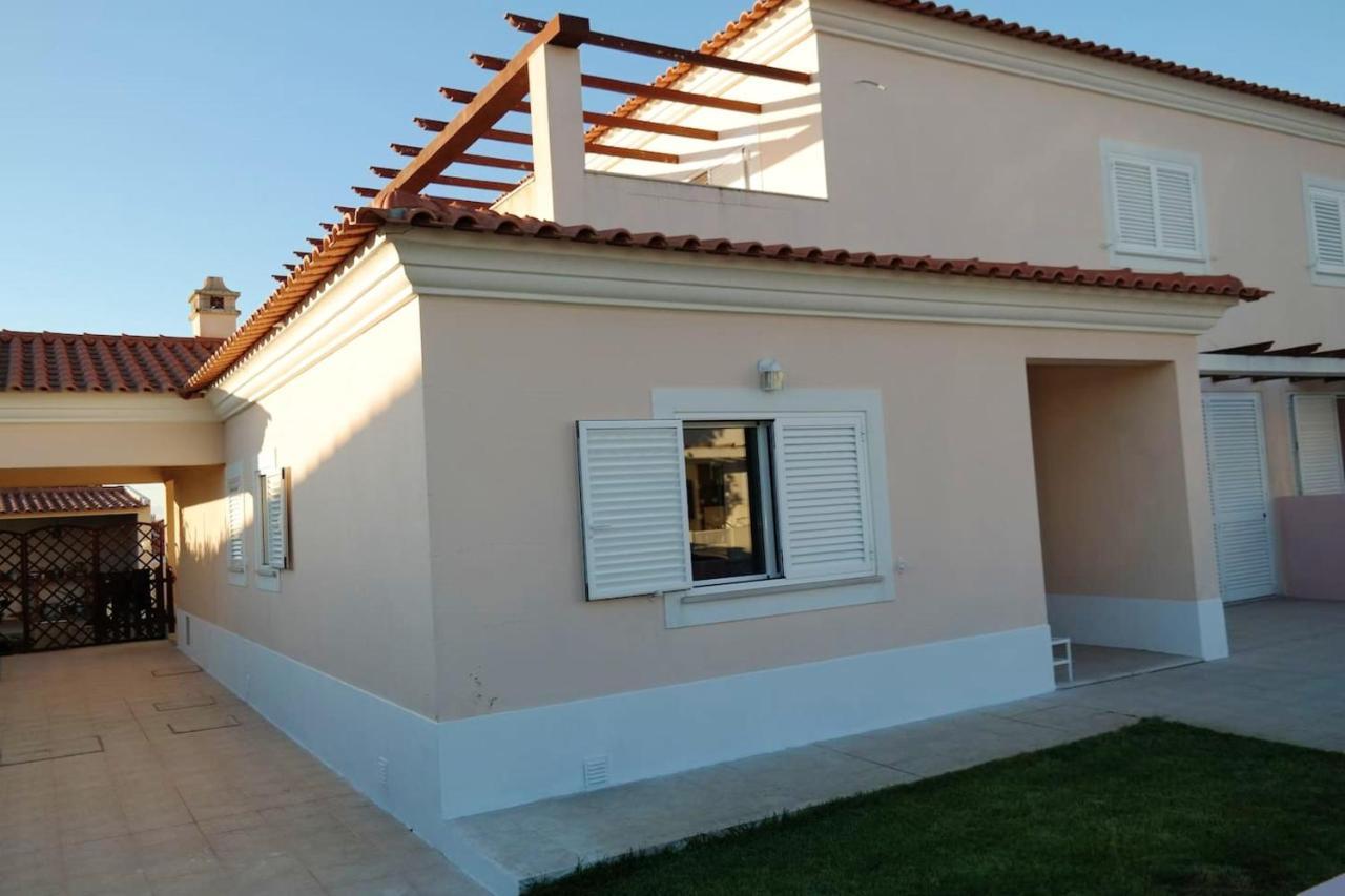 Spacious House In Aldeia Dos Pinheiros With Pool Azeitao Εξωτερικό φωτογραφία