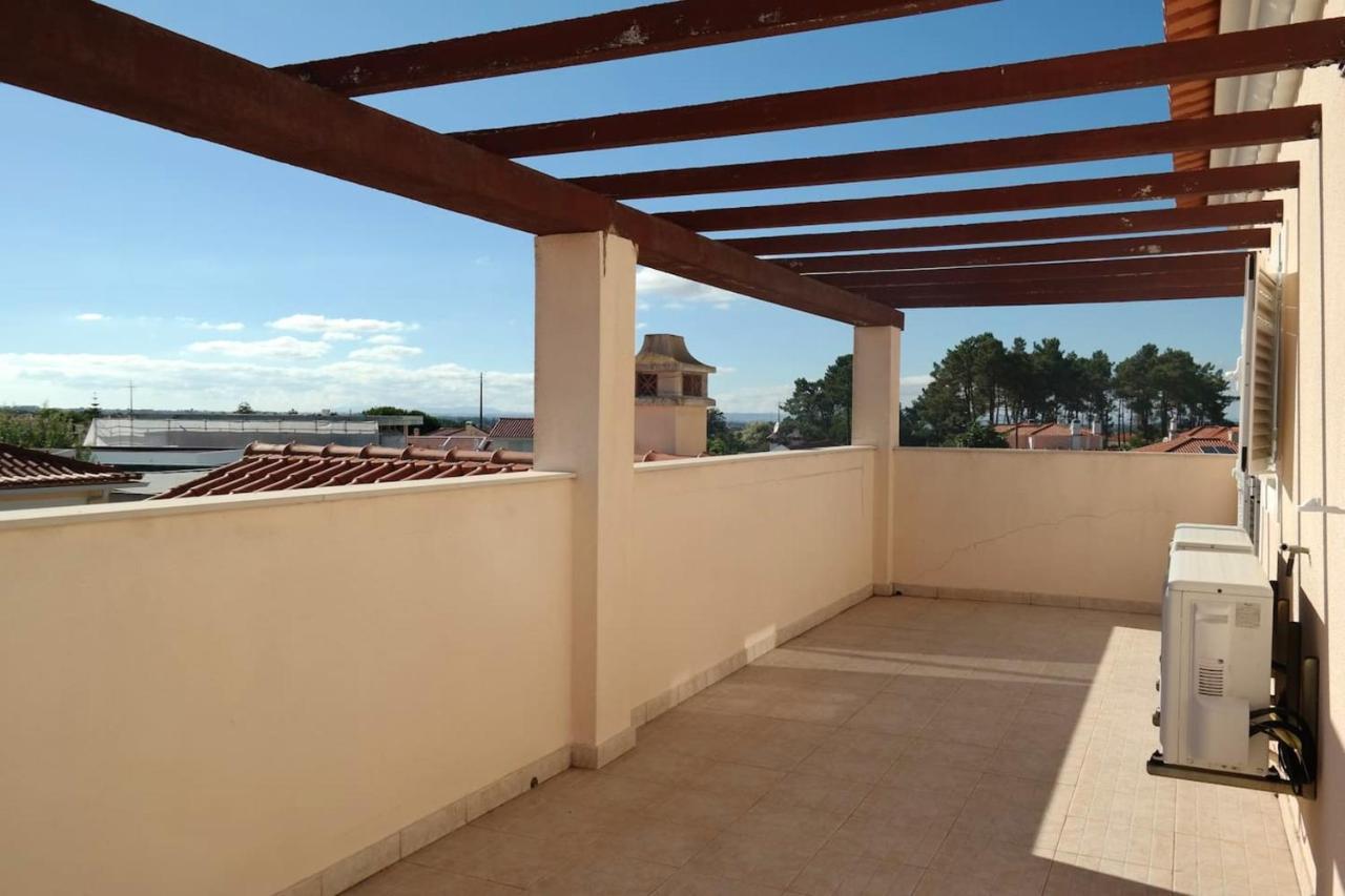 Spacious House In Aldeia Dos Pinheiros With Pool Azeitao Εξωτερικό φωτογραφία